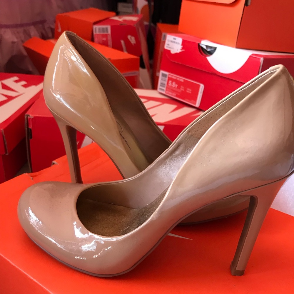 Jessica Simpson Nude Heels